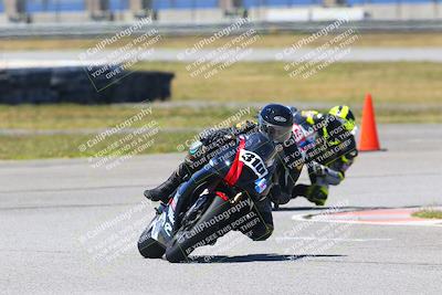media/Apr-23-2022-Fastrack Riders (Sat) [[cb2d6ae73d]]/LEVEL 4/1PM TURN 6 OUTSIDE/